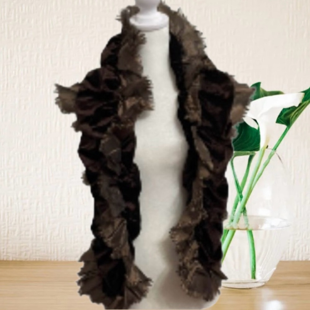 NWT Elegant Bronze Ruffle Scarf